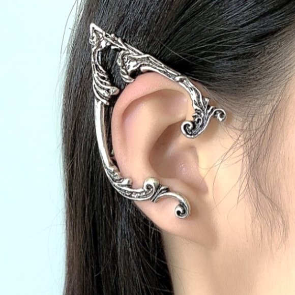 Baroque Vintage Jewelry - Baroque Elf Pointed Silver Ear Cuff Cosplay